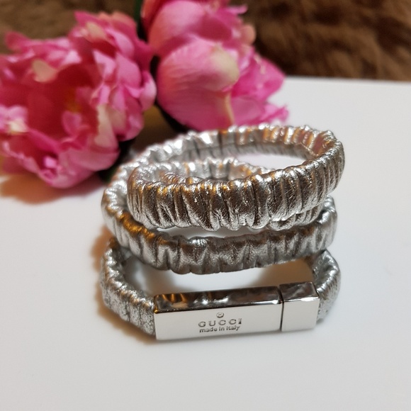 Gucci Accessories - VINTAGE GUCCI STRETCHY BELT